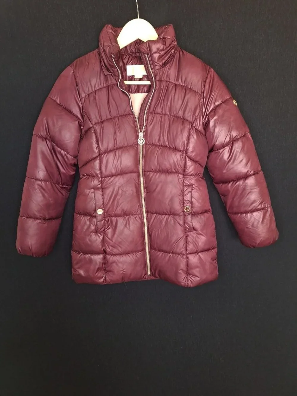 💙 Michael Kors Girls Burgundy Puffer Jacket Fleece Lined Size 14 or XL Gold Log